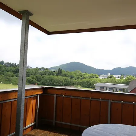 Heinrichs Willingen * Willingen (Upland)